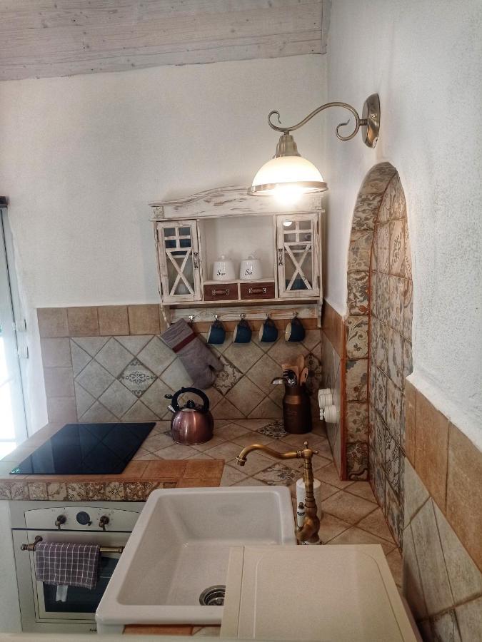 Bungalov Trapani Ruzova Esterno foto