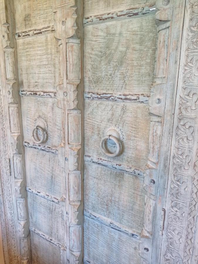 Bungalov Trapani Ruzova Esterno foto