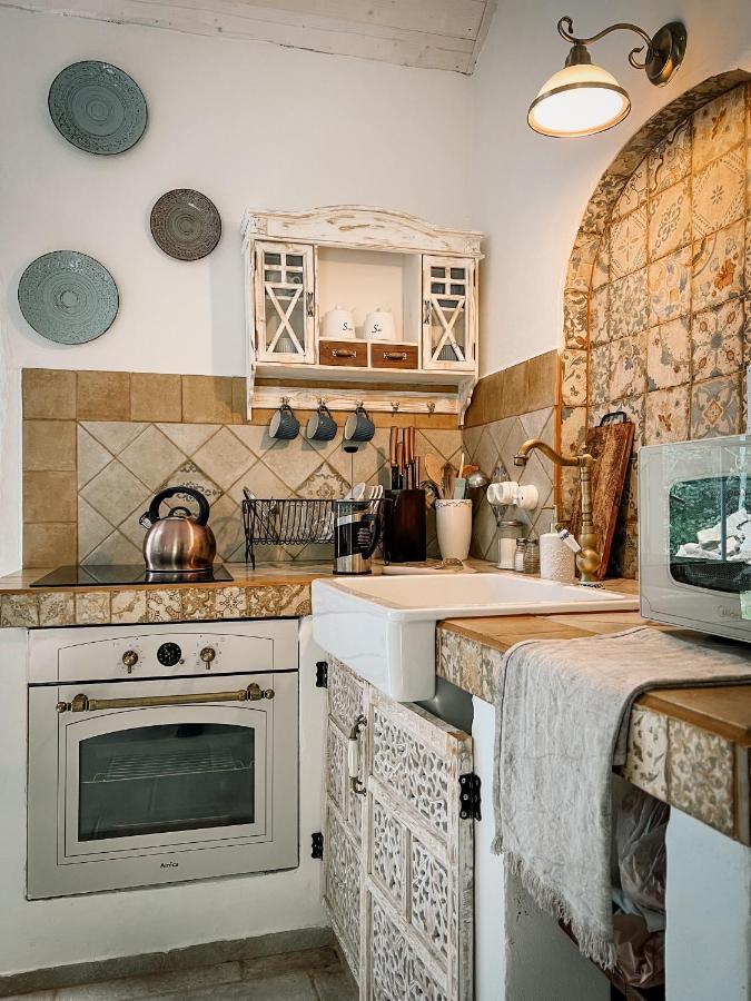 Bungalov Trapani Ruzova Esterno foto