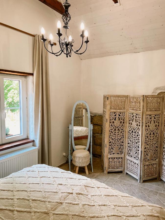 Bungalov Trapani Ruzova Esterno foto